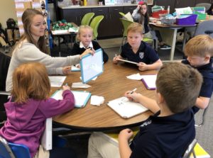 TeacherTeaching Teacher Delivering Material Through Differentiated Instruction
