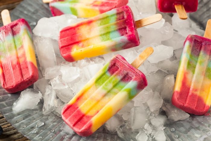 Healthy Rainbow Popsicles